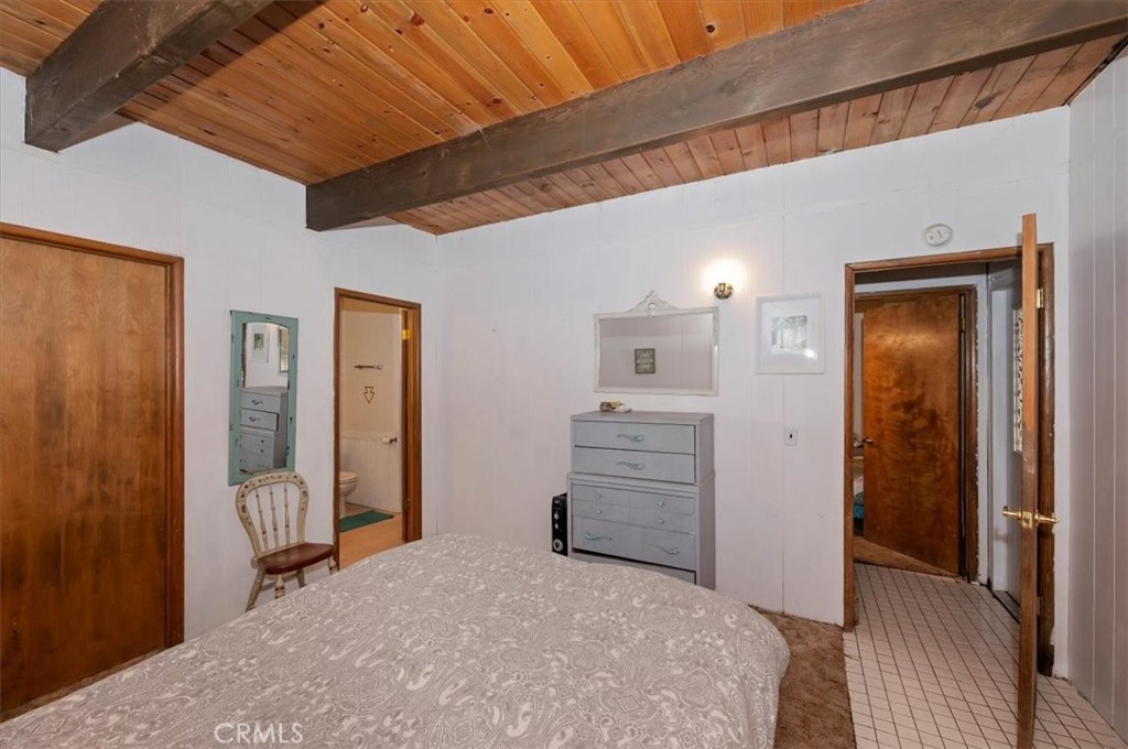 802 Knight Court Property Photo 23