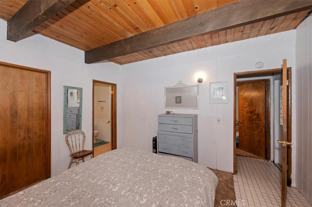 802 Knight Court Property Photo 23