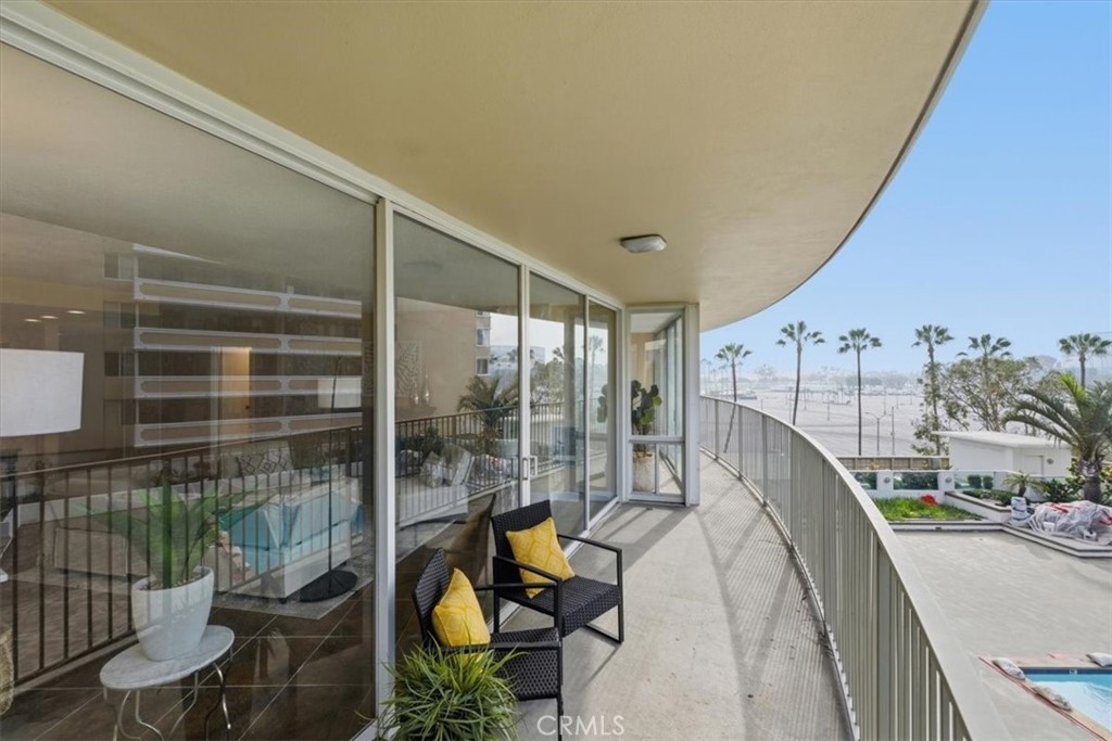 700 E Ocean 601 Property Photo 39