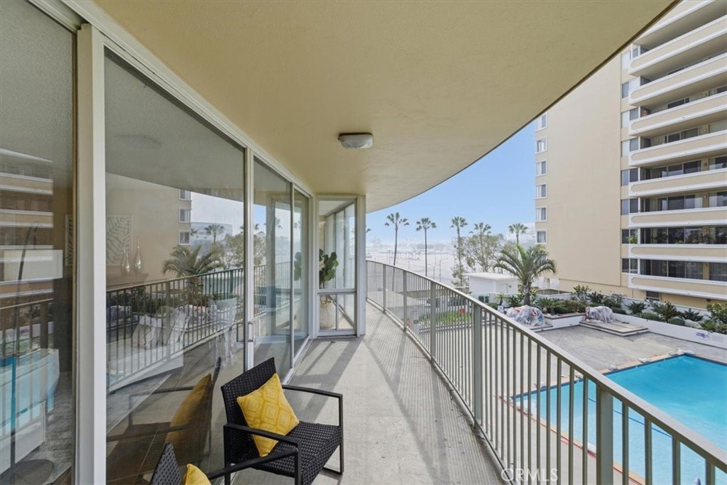 700 E Ocean 601 Property Photo 42