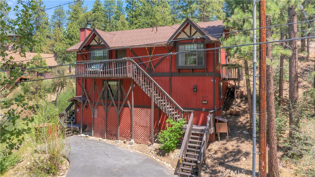 432 Gold Mountain Property Photo 2