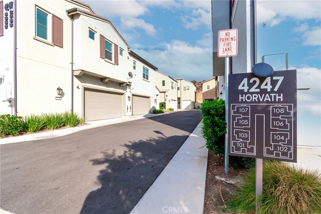 4247 #107 Horvath Street 107 Property Photo 2