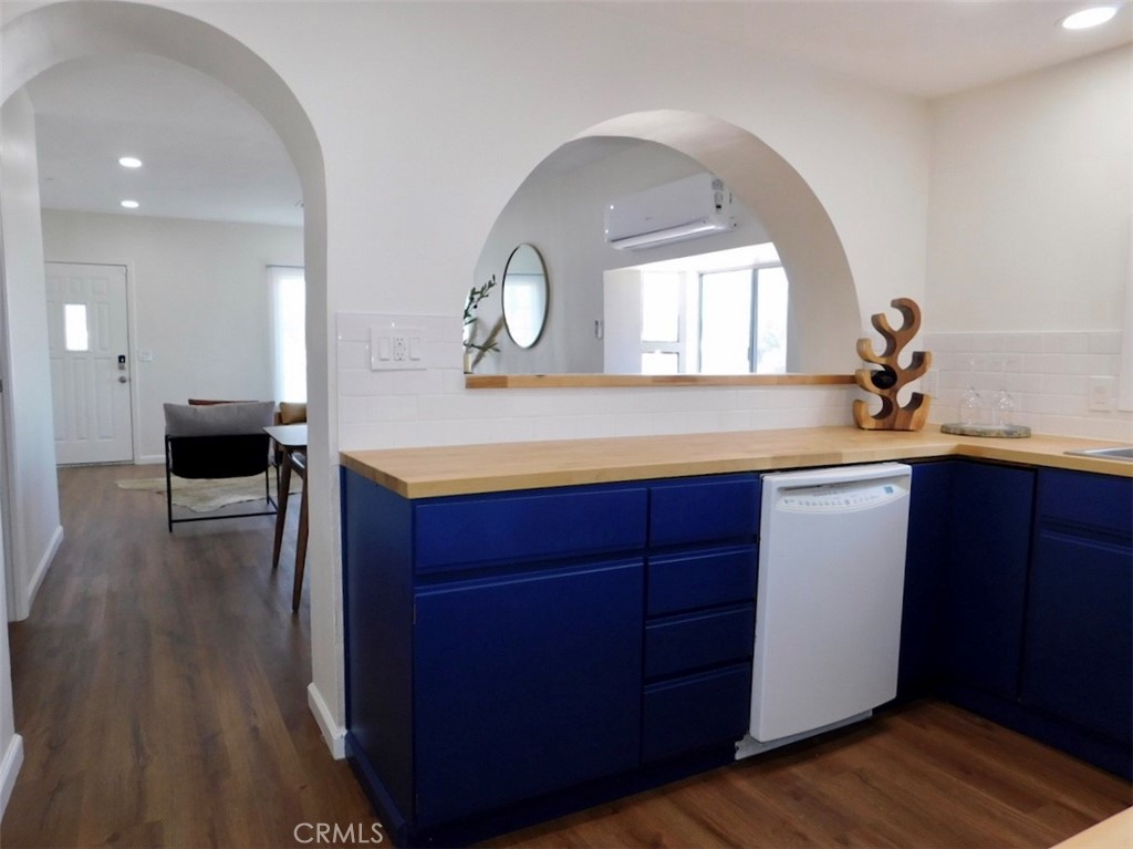 503 Palm Property Photo 27