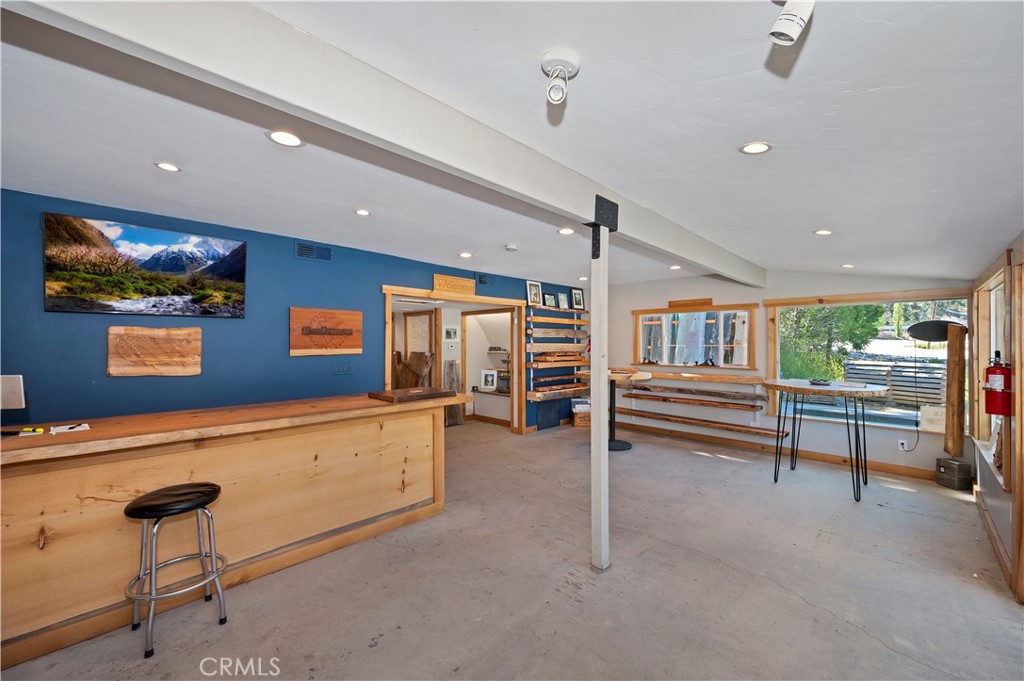 32765 Hilltop Boulevard Property Photo 15