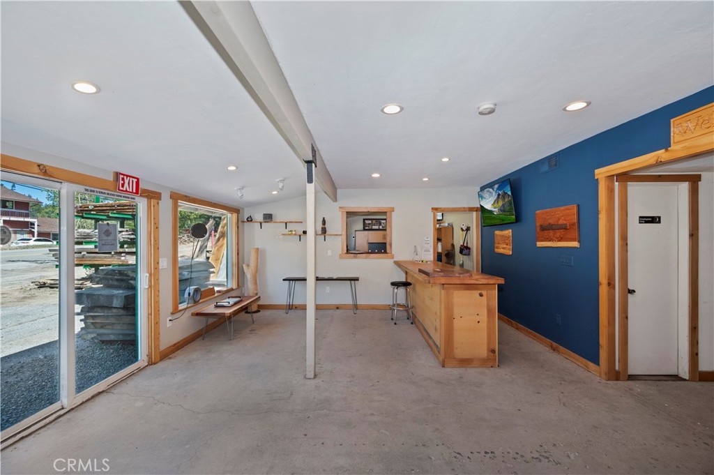 32765 Hilltop Boulevard Property Photo 16