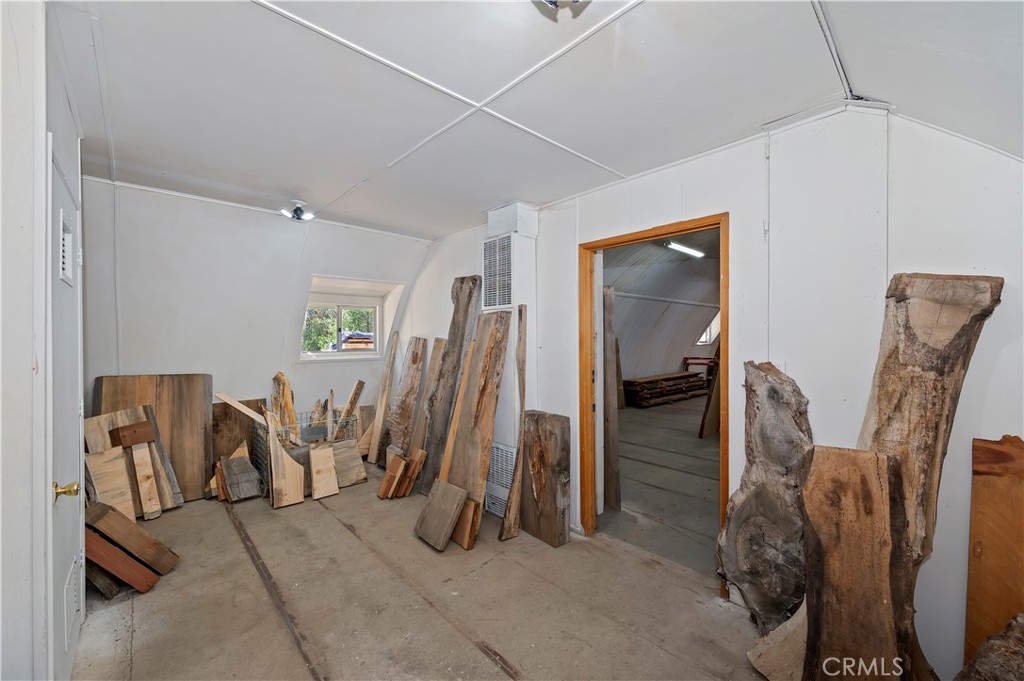 32765 Hilltop Boulevard Property Photo 26