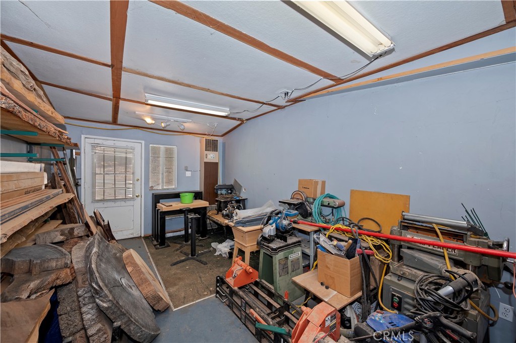 32765 Hilltop Boulevard Property Photo 37