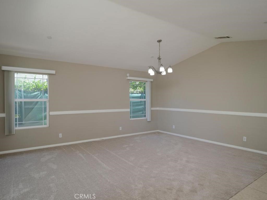 5742 Magnolia Property Photo 4