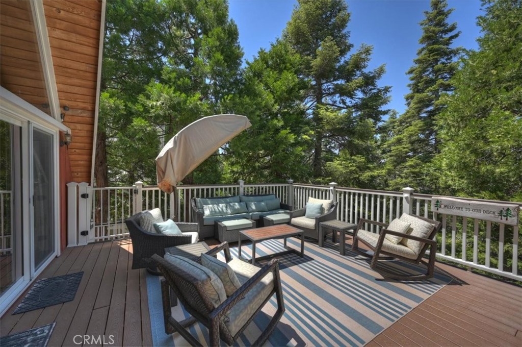 349 Castle Gate Property Photo 6