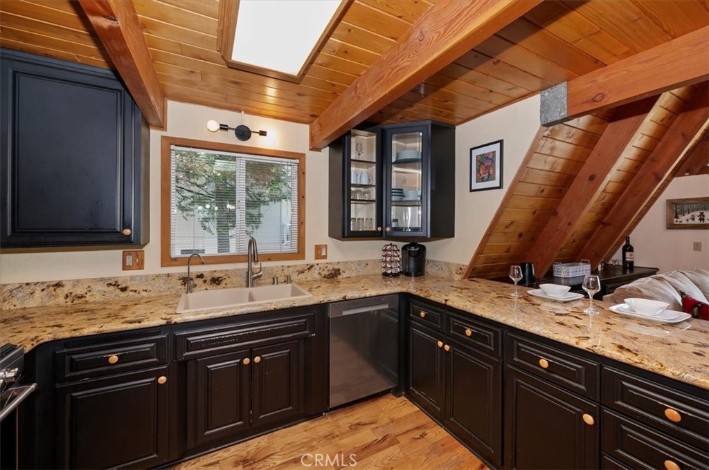 349 Castle Gate Property Photo 21