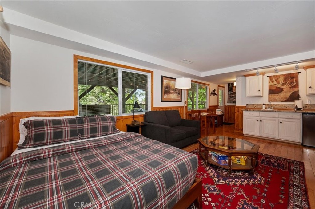 349 Castle Gate Property Photo 39