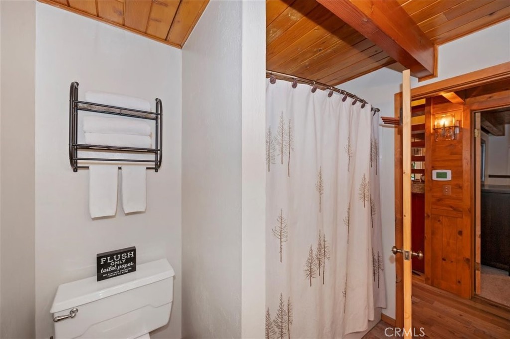 349 Castle Gate Property Photo 48