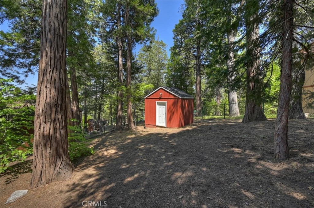 349 Castle Gate Property Photo 59