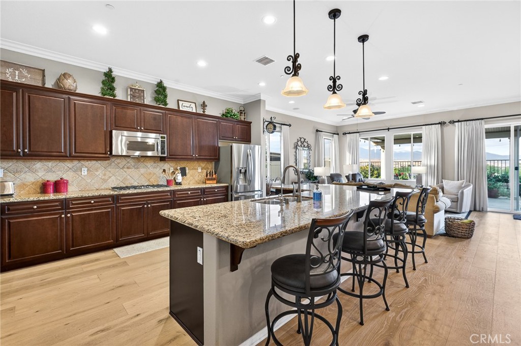 370 Irvine Property Photo 13