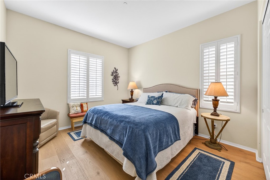 370 Irvine Property Photo 31