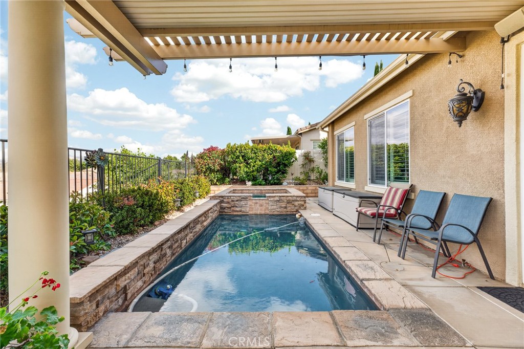 370 Irvine Property Photo 39