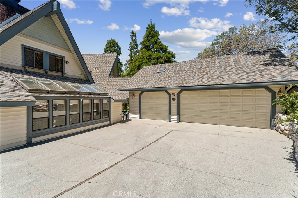 1369 Yellowstone Property Photo 19