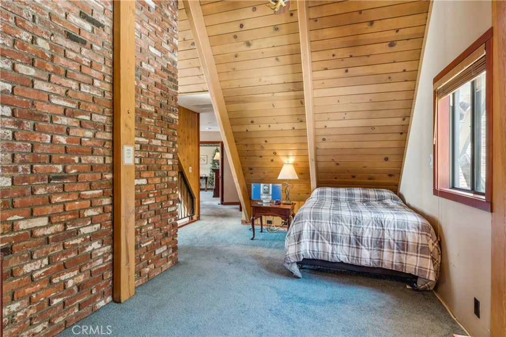 1369 Yellowstone Property Photo 40