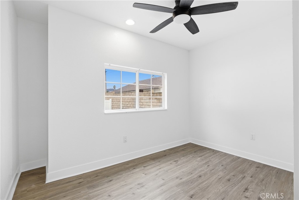 12964 3rd Property Photo 13