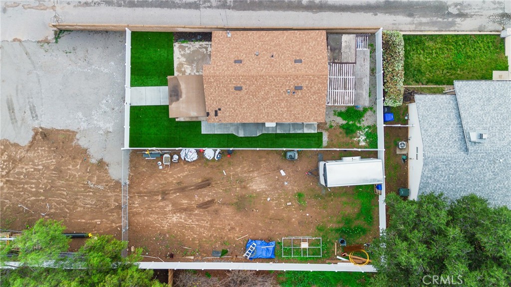 12964 3rd Property Photo 18