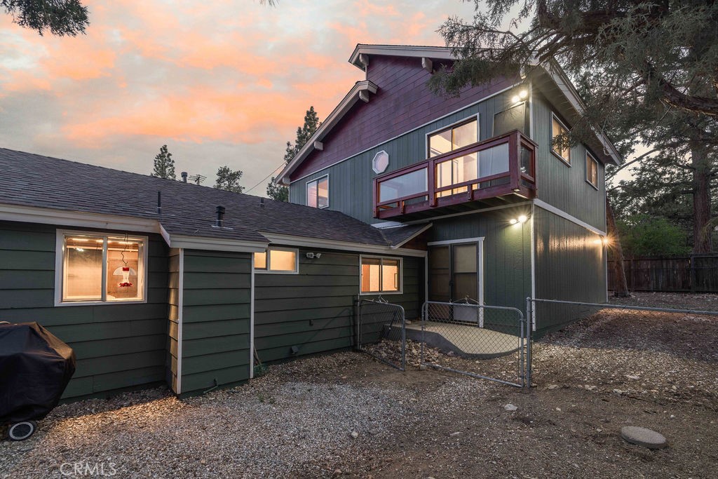 225 Zaca Property Photo 4