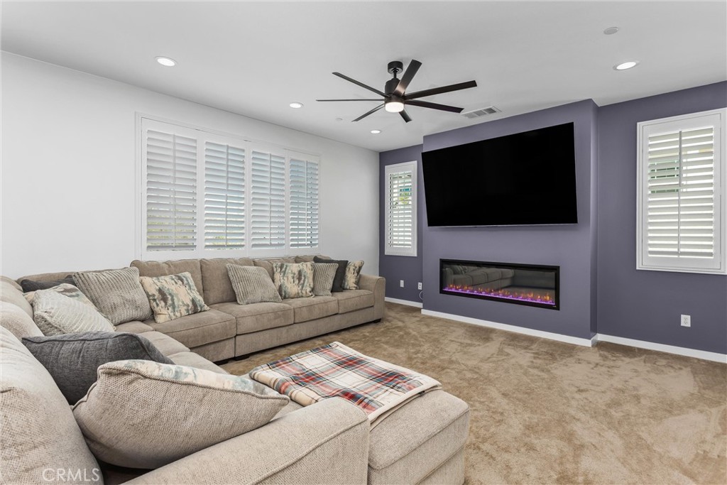 34942 S Serrano Square Property Photo 12