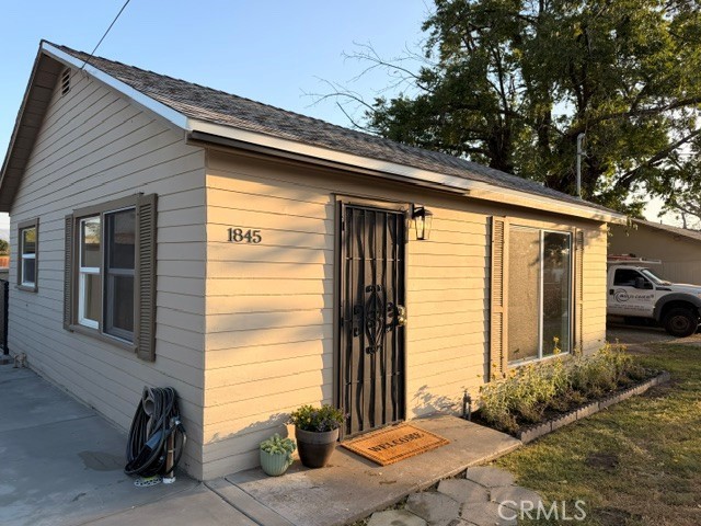 1845 E Cooley Avenue Property Photo 1