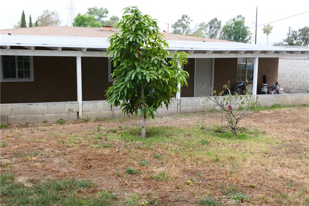 1504 S Haskins Property Photo 14