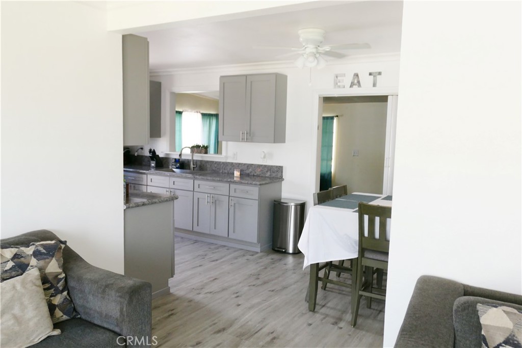 1504 S Haskins Property Photo 27
