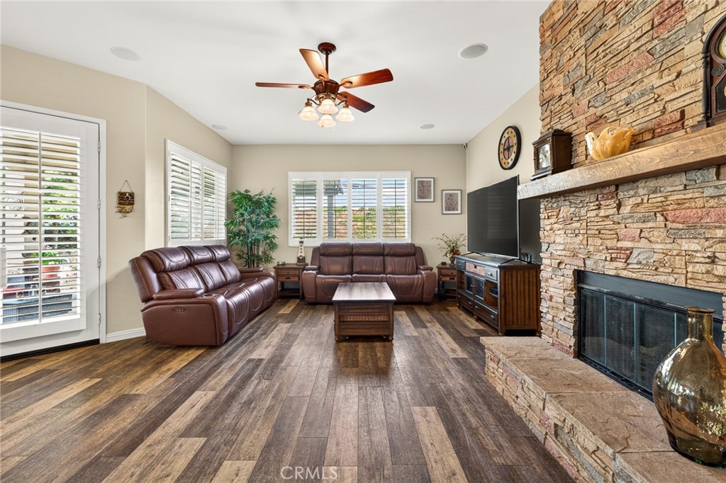 1710 Reyes Property Photo 29