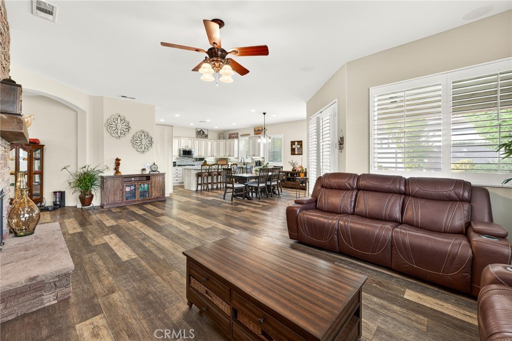 1710 Reyes Property Photo 34