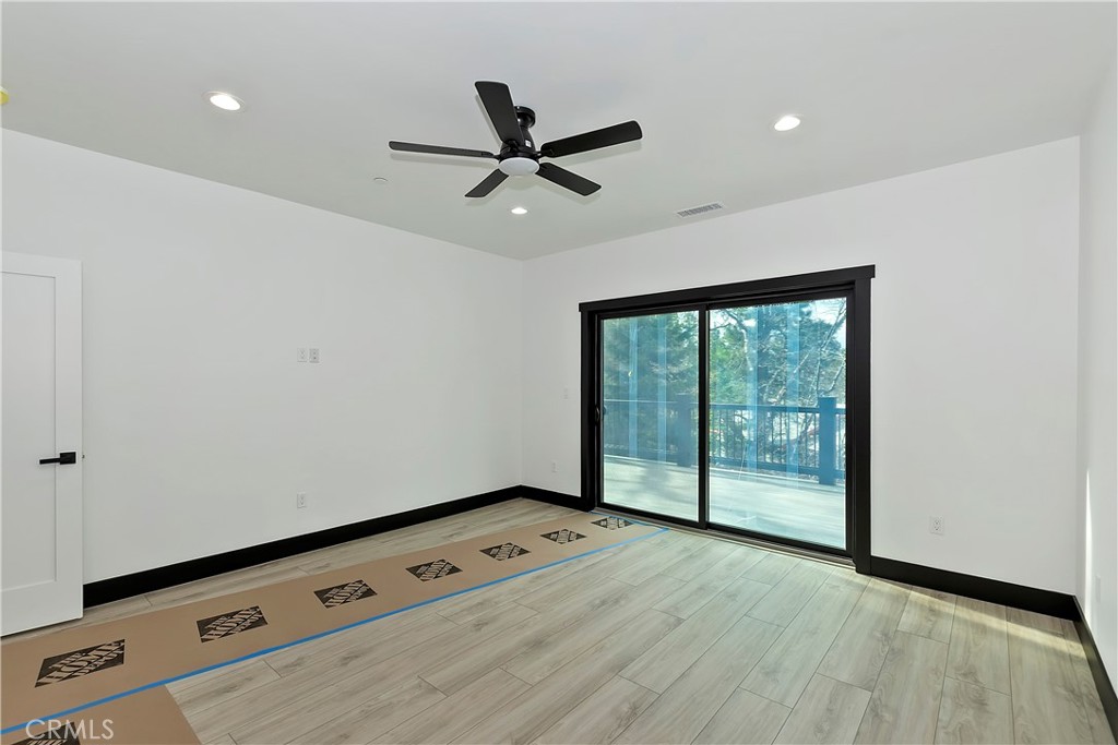 556 Lucerne Drive Property Photo 18