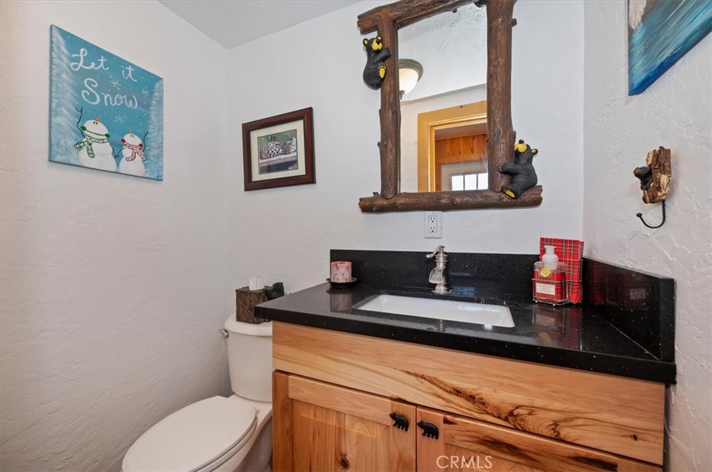 796 Orange Property Photo 36
