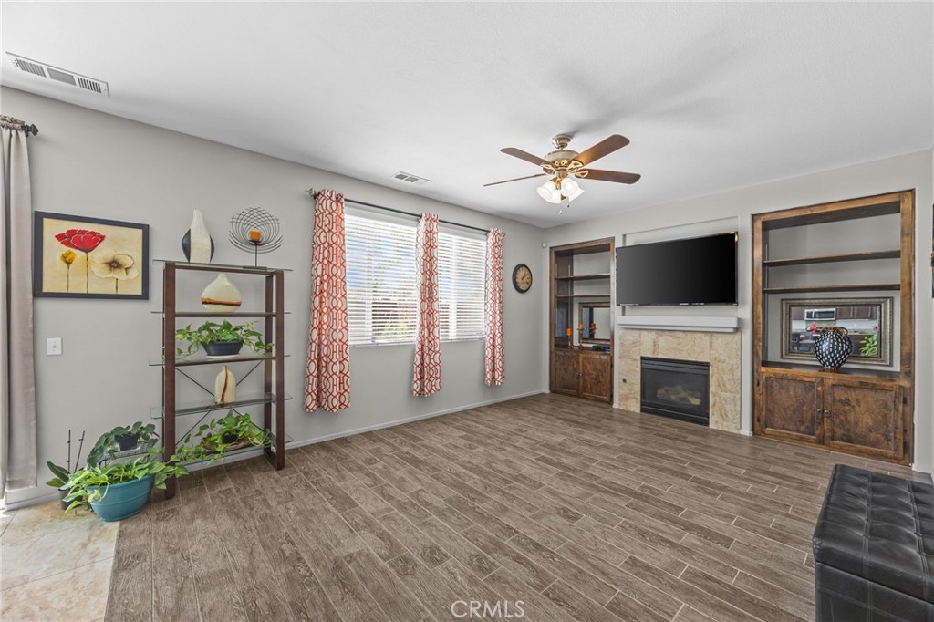 29424 Riptide Property Photo 4
