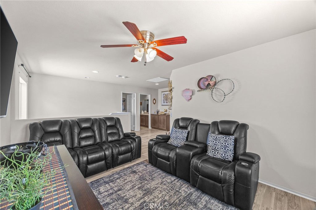 29424 Riptide Property Photo 13