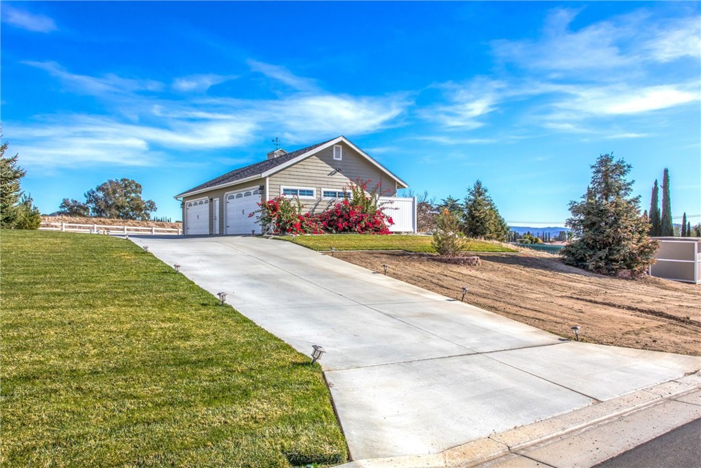 9870 Nancy Property Photo 48