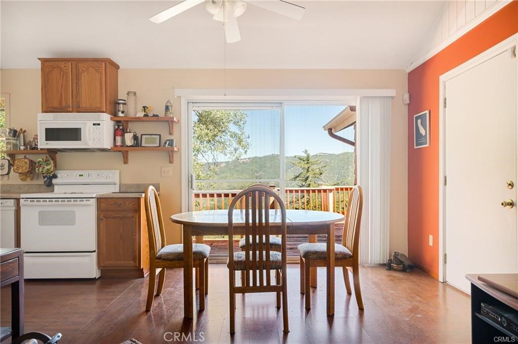 30400 Live Oak Property Photo 11