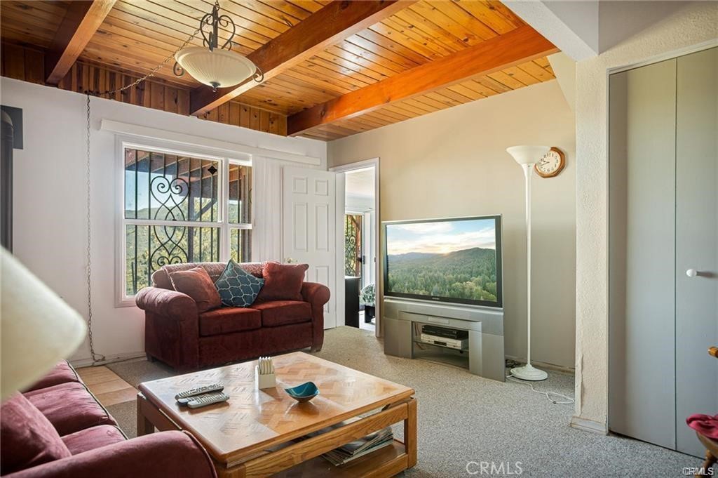 30400 Live Oak Property Photo 15
