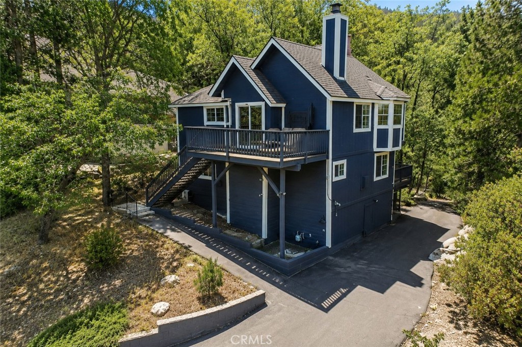 28833 Manitoba Drive Property Photo 1