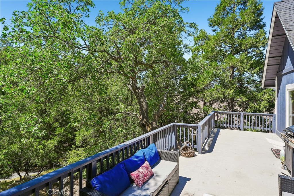 28833 Manitoba Drive Property Photo 4