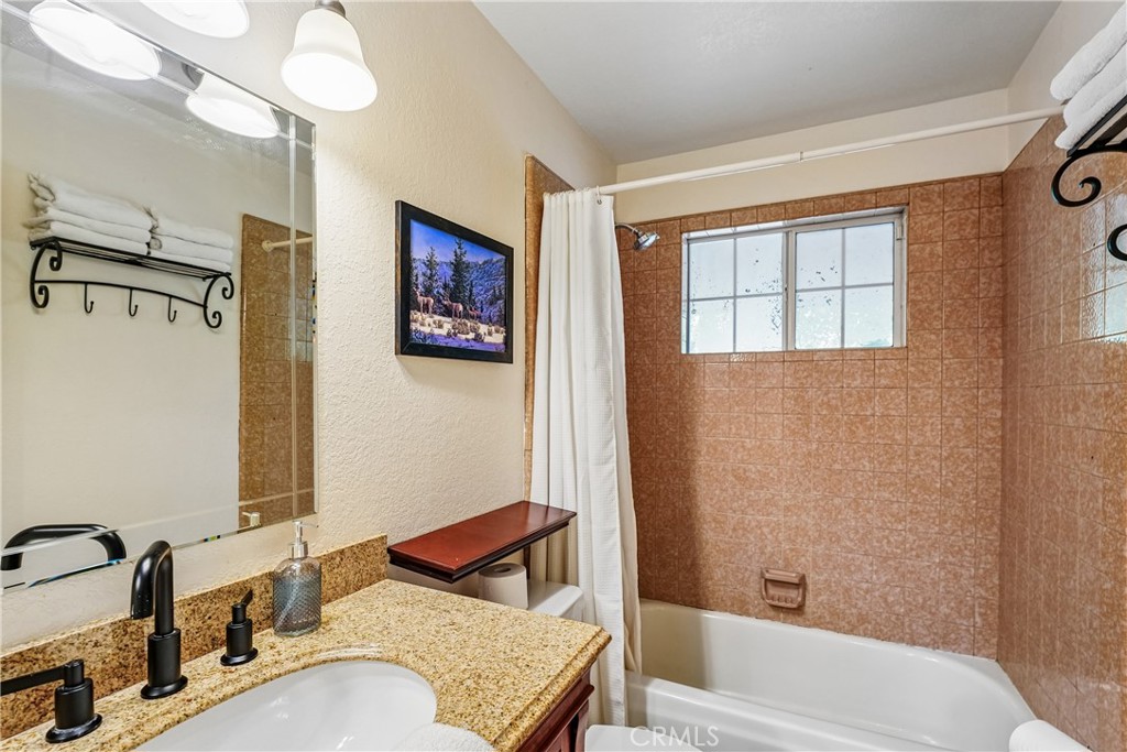 28833 Manitoba Drive Property Photo 16