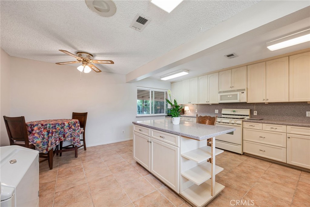 3657 Conejo Drive Property Photo 4