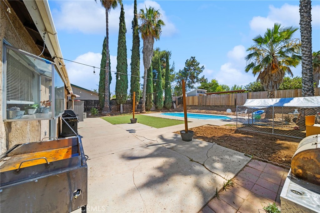 12880 Foreman Ave Property Photo 12
