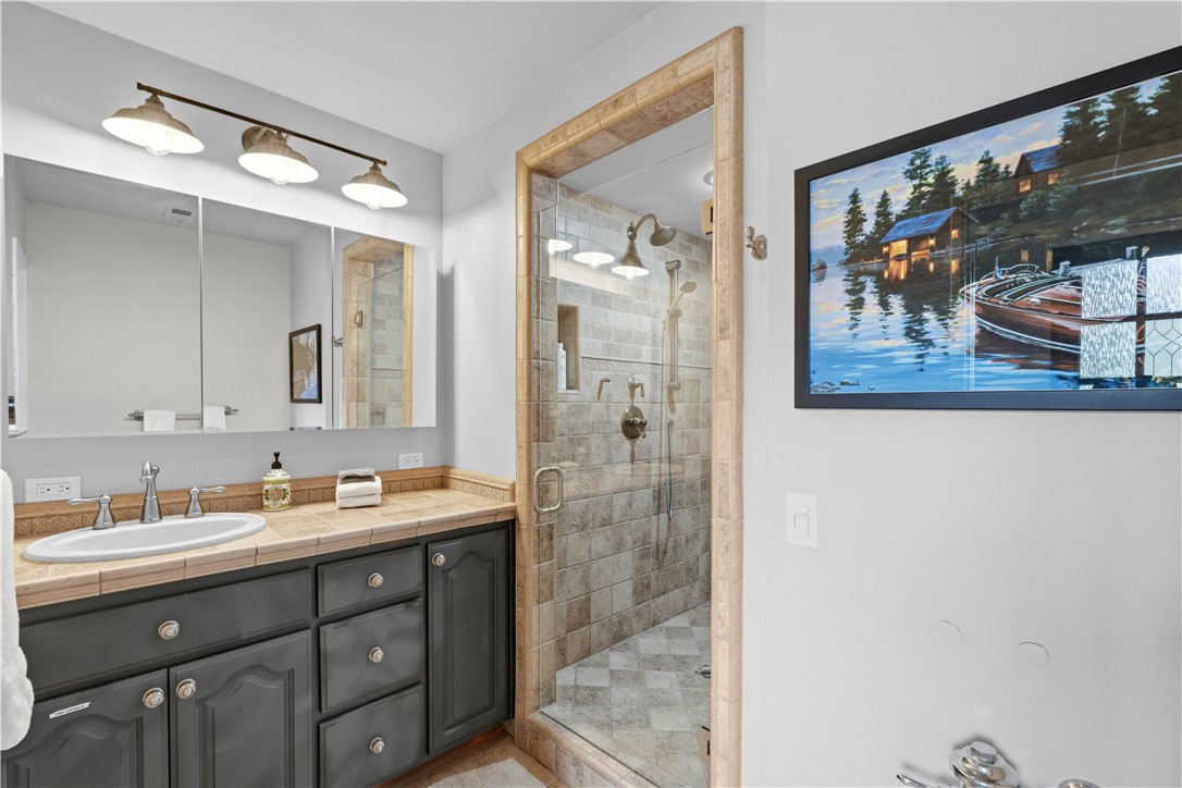 943 Nadelhorn Property Photo 42