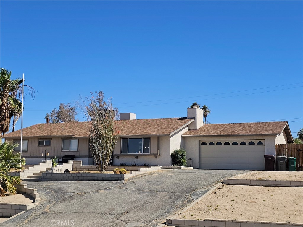 73833 White Sands Property Photo 1