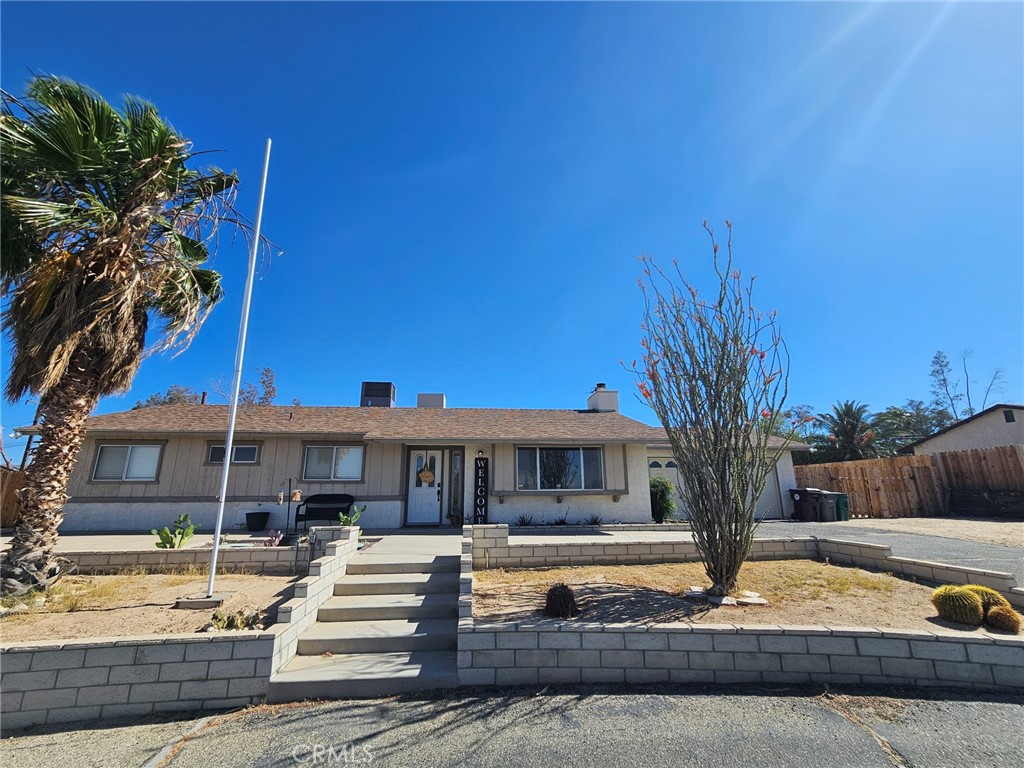 73833 White Sands Property Photo 2