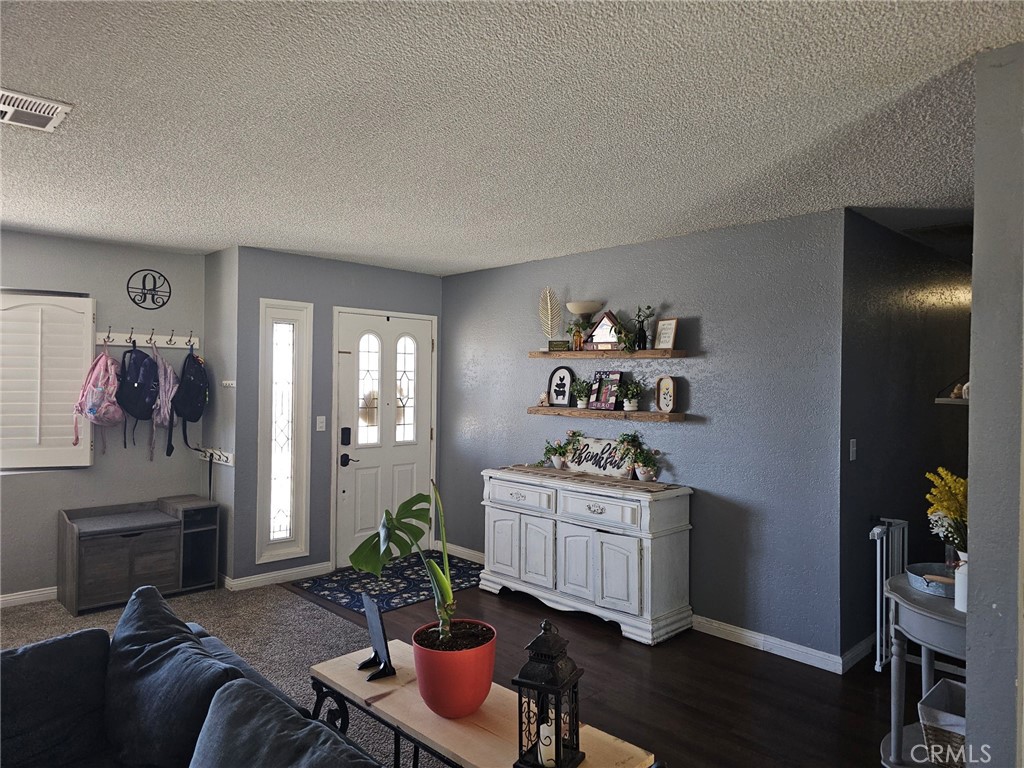 73833 White Sands Property Photo 4