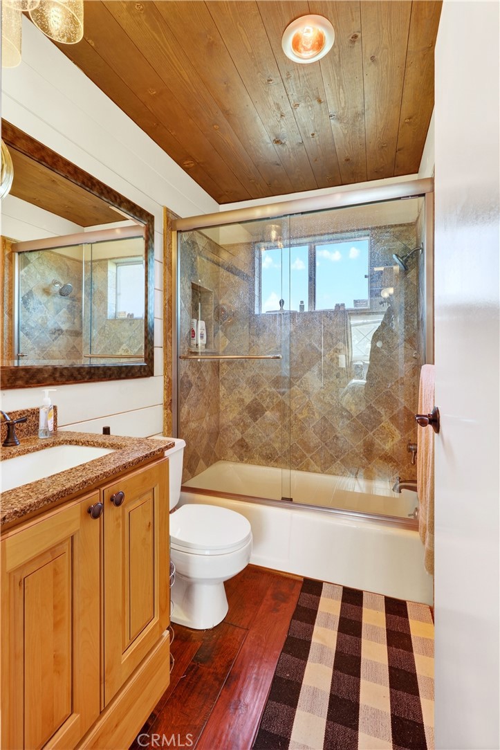 1341 Calgary Drive Property Photo 12