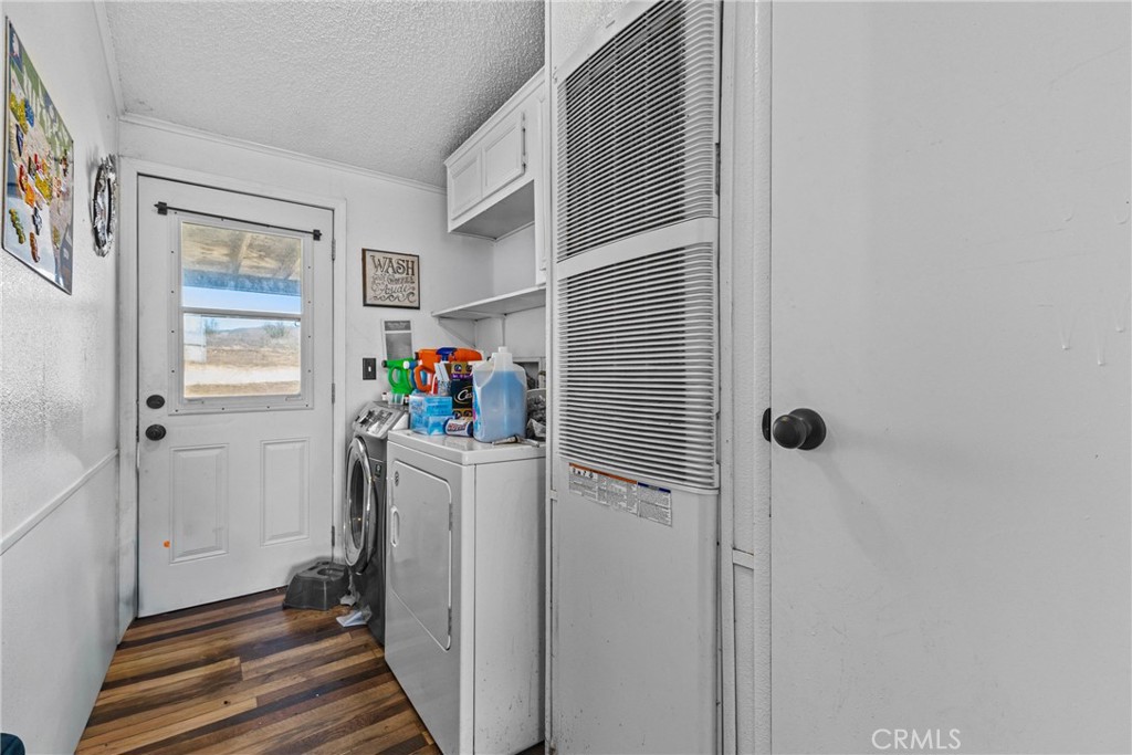 33945 Red Mountain Property Photo 15