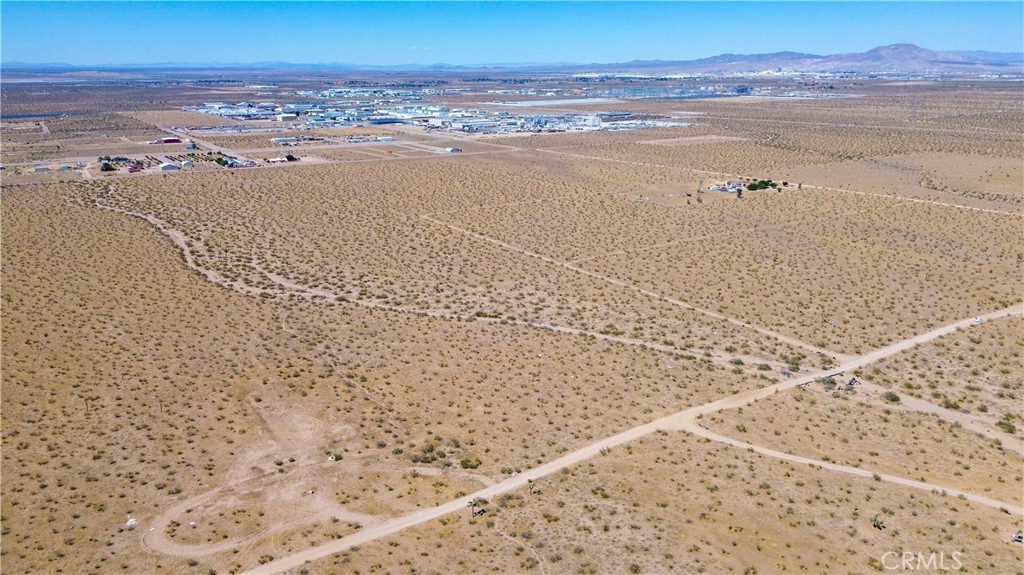 2 Mojave Drive Property Photo 4